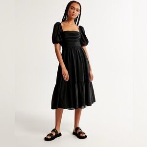 Abercrombie L Black Emerson Midi Dress
**WORN ONCE